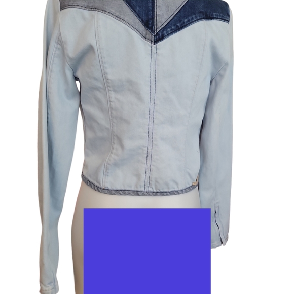 Guess jean jacket - Picture 2 of 4